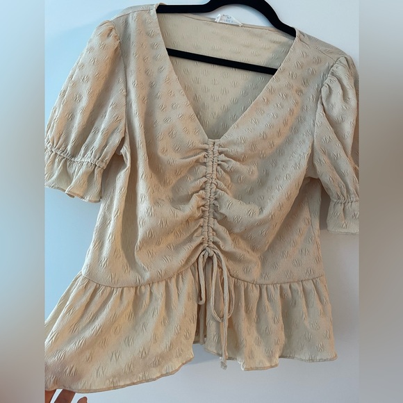 Nordstrom textured ruffle blouse - Picture 1 of 5